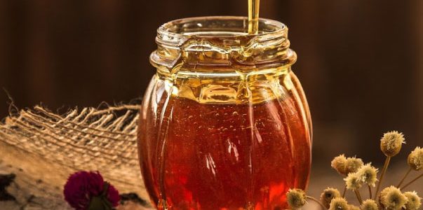 Sivilcelere İyi Gelen Doğal Maske: Bal ve Tarçın
